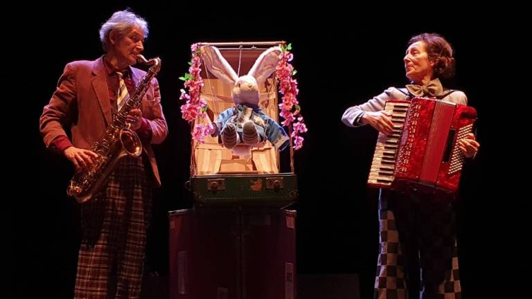Teatro ragazzi: domenica il coniglio Edoardo in streaming da Forlì Teatro ragazzi: domenica il coniglio Edoardo in streaming da Forlì