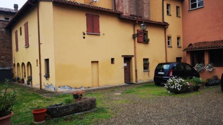 Uccisa a Imola, in fermo il marito per omicidio volontario Uccisa a Imola, in fermo il marito per omicidio volontario