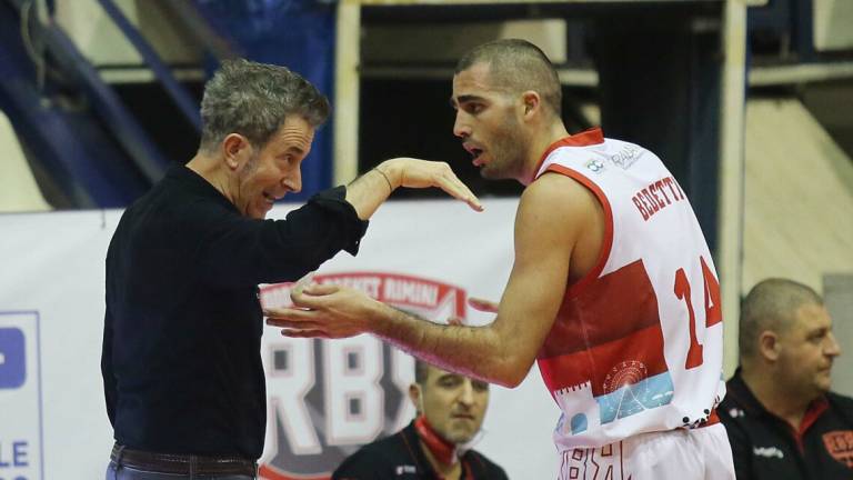 Basket B, RivieraBanca Rimini in quarantena fino a giovedì 11 Basket B, RivieraBanca Rimini in quarantena fino a giovedì 11