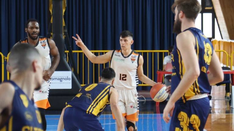 Basket B play-out, Gallizzi scuote i Tigers. Siamo stati una schifezza in attacco Basket B play-out, Gallizzi scuote i Tigers. Siamo stati una schifezza in attacco