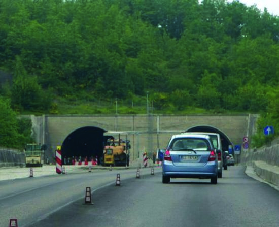 Valle Savio, picchiati in E45 dopo l'incidente: gli aggressori hanno le ore contate Valle Savio, picchiati in E45 dopo l'incidente: gli aggressori hanno le ore contate