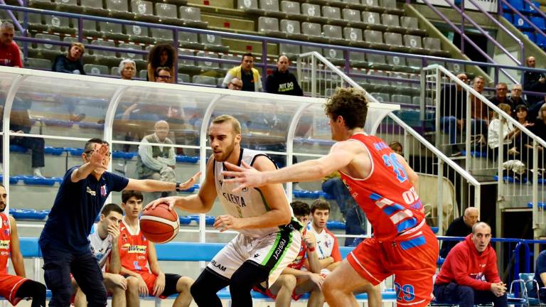 Poggi in azione Poggi in azione