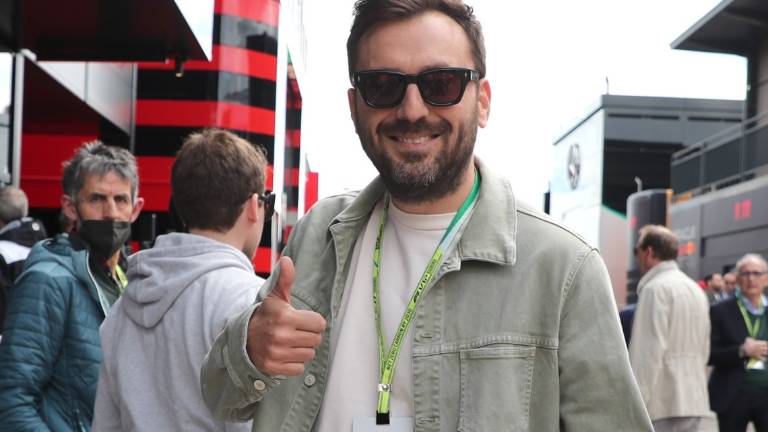Imola, Cesare Cremonini: Il box della Ferrari è un posto speciale - AUDIO Imola, Cesare Cremonini: Il box della Ferrari è un posto speciale - AUDIO