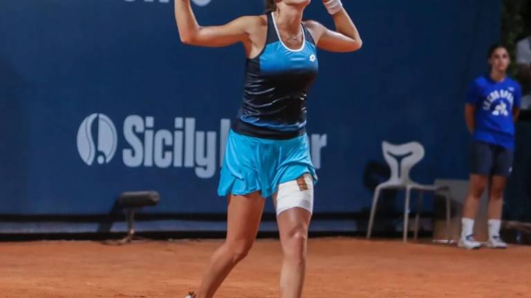 Tennis, Lucia Bronzetti sconfitta 6-2, 6-2 da Begu nella finale di Palermo Tennis, Lucia Bronzetti sconfitta 6-2, 6-2 da Begu nella finale di Palermo