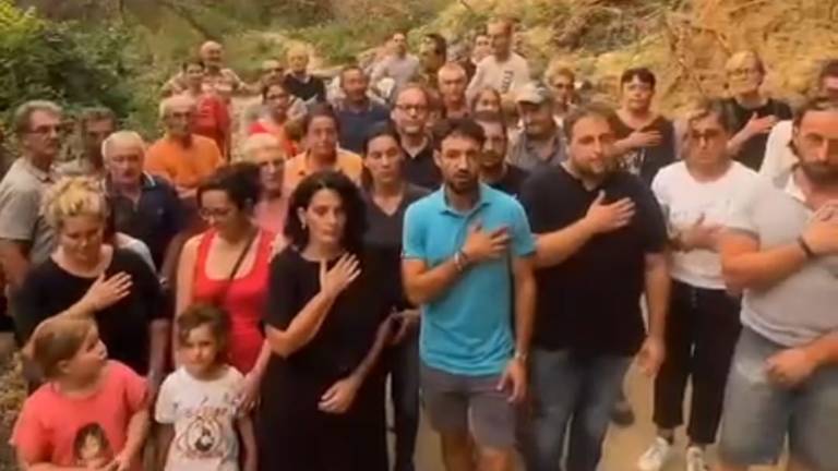 Fontanelice ostaggio della frana, dopo il video virale arrivano le promesse di Governo e Regione Fontanelice ostaggio della frana, dopo il video virale arrivano le promesse di Governo e Regione
