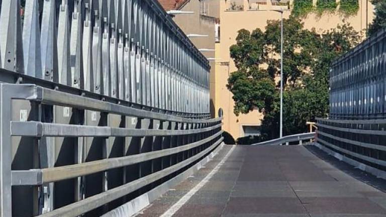 Faenza. Riaperto il Ponte Bailey, cambia la viabilità al Ponte delle Grazie Faenza. Riaperto il Ponte Bailey, cambia la viabilità al Ponte delle Grazie