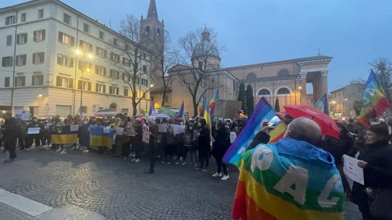 Guerra in Ucraina, Rimini apre le braccia: Pronti ad ospitare i profughi Guerra in Ucraina, Rimini apre le braccia: Pronti ad ospitare i profughi