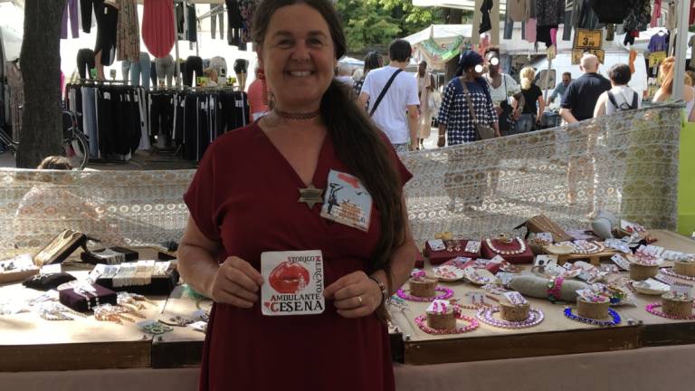 Gli ambulanti di Cesena alleati con Forte dei Marmi: Un brand da tutelare Gli ambulanti di Cesena alleati con Forte dei Marmi: Un brand da tutelare