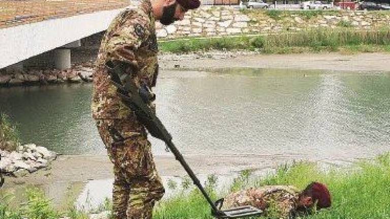 Omicidio Makha, arriva la svolta: in galera c’è un supertestimone Omicidio Makha, arriva la svolta: in galera c’è un supertestimone