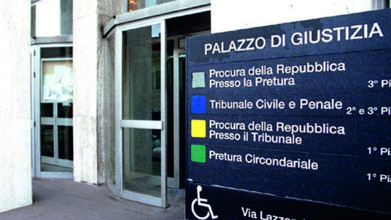 Forlì, lascia l'eredità al maggiordomo. Le nipoti denunciano l'uomo Forlì, lascia l'eredità al maggiordomo. Le nipoti denunciano l'uomo
