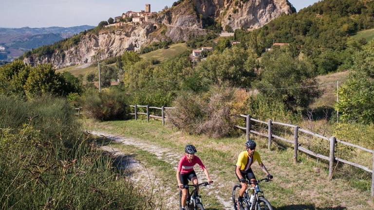 San Leo paradiso dei ciclisti, l'invito del sindaco: Aprite i bike hotels San Leo paradiso dei ciclisti, l'invito del sindaco: Aprite i bike hotels