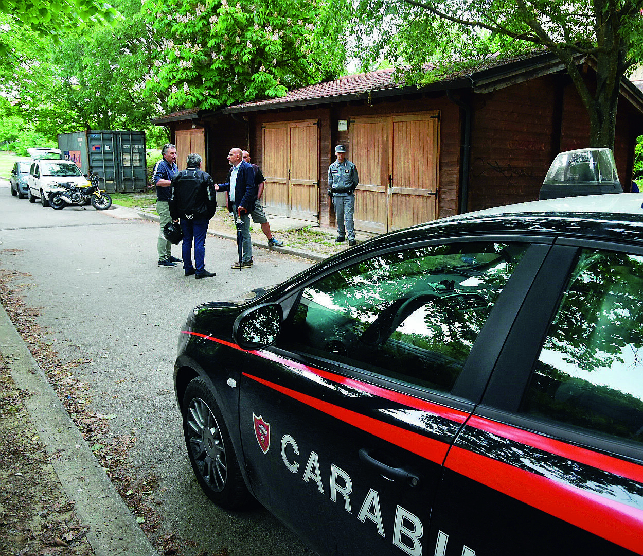 Forlì, lite al Parco Urbano sui conigli catturati tra animalista e addetto Forlì, lite al Parco Urbano sui conigli catturati tra animalista e addetto