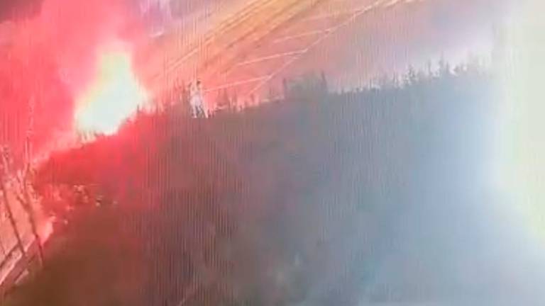 Nei video il rogo doloso dell’ambulanza veterinaria di Russi Nei video il rogo doloso dell’ambulanza veterinaria di Russi