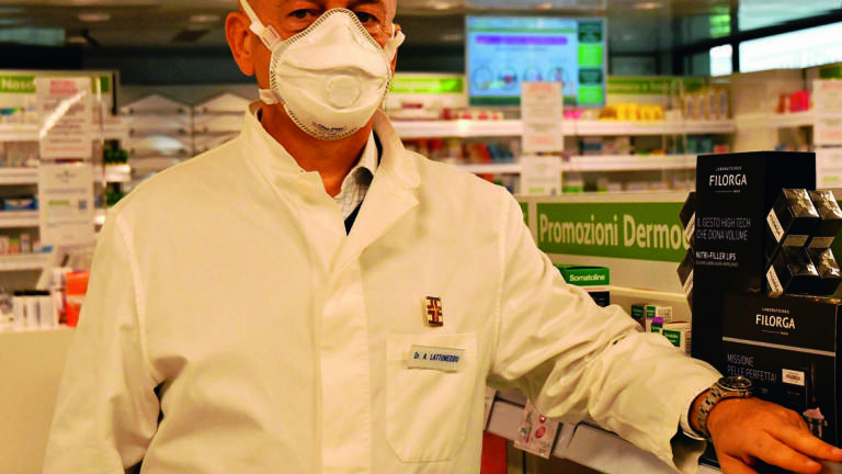 Forlì, Coronavirus. Mascherine di nuovo esaurite Forlì, Coronavirus. Mascherine di nuovo esaurite