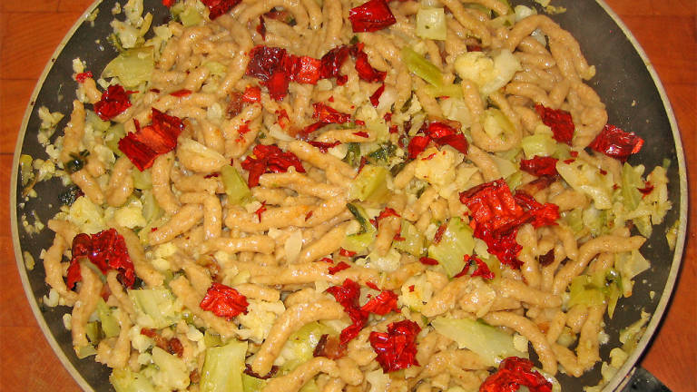 Cesena, alla festa della parrocchia, la specialità sono... gli strozzapreti alla San Giuseppe Cesena, alla festa della parrocchia, la specialità sono... gli strozzapreti alla San Giuseppe
