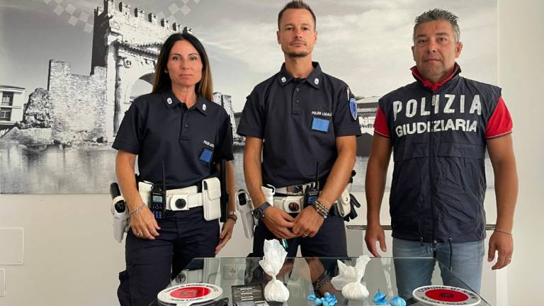 Spaccio di cocaina ai ragazzini: due arresti a Rimini Spaccio di cocaina ai ragazzini: due arresti a Rimini