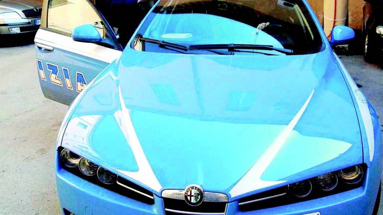 Trovate monete d'argento rubate in un fondo agricolo Trovate monete d'argento rubate in un fondo agricolo