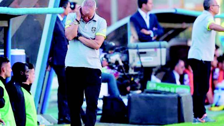 Cesena disastroso a Vercelli Cesena disastroso a Vercelli