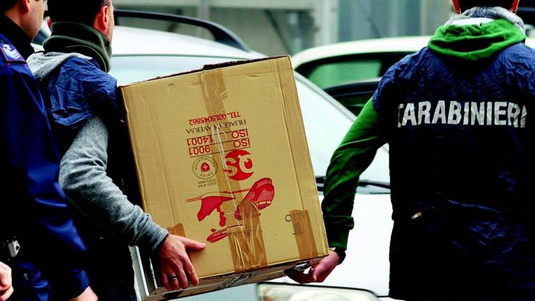 Trovati 163 lavoratori in nero: 47 aziende sospese a Rimini Trovati 163 lavoratori in nero: 47 aziende sospese a Rimini