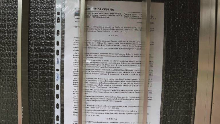 Dodici evacuati per colpa della frana Dodici evacuati per colpa della frana