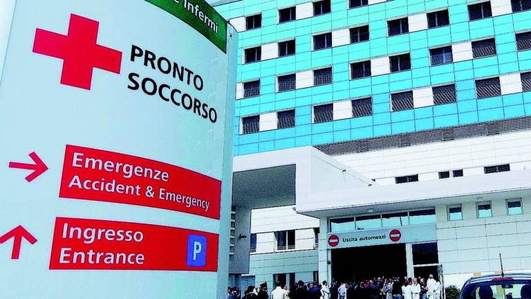Cibo, undici intossicati in hotel Cibo, undici intossicati in hotel