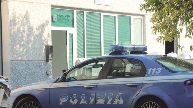 Via Balzella, notte di assalti alle aziende Via Balzella, notte di assalti alle aziende