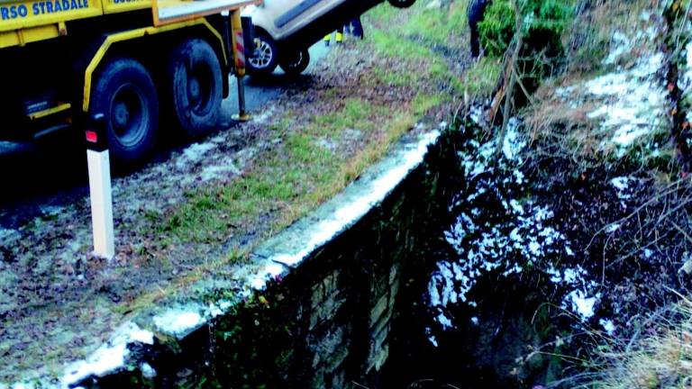 Trovato morto il 75enne scomparso da sabato in auto Trovato morto il 75enne scomparso da sabato in auto