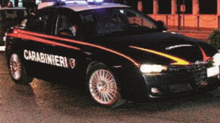 Sparano per strada, un proiettile gli entra in casa Sparano per strada, un proiettile gli entra in casa