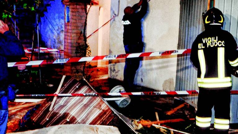 E' morto l'uomo investito dall'esplosione E' morto l'uomo investito dall'esplosione