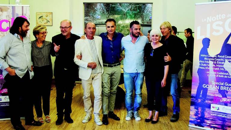 La Notte del liscio con 300 musicisti La Notte del liscio con 300 musicisti