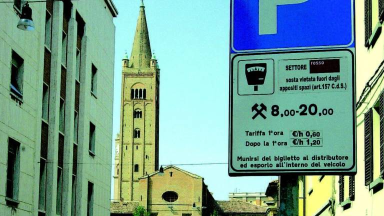 Sosta, tariffe ridotte del 40 per cento Sosta, tariffe ridotte del 40 per cento