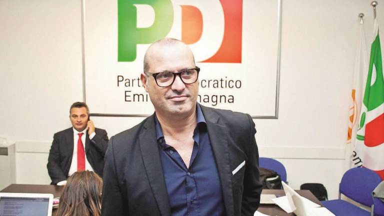 Bonaccini vince nel giorno del record di astensione Bonaccini vince nel giorno del record di astensione