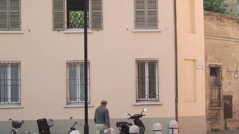 Famiglie allargate sotto lo stesso tetto Famiglie allargate sotto lo stesso tetto