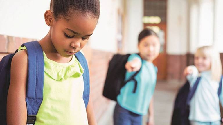 Razzismo tra bambini al centro estivo. «Vicino a una negra io non ci sto» Razzismo tra bambini al centro estivo. «Vicino a una negra io non ci sto»