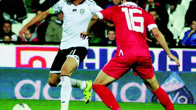 La serie d'oro in casa del Cesena si ferma contro il Bari La serie d'oro in casa del Cesena si ferma contro il Bari