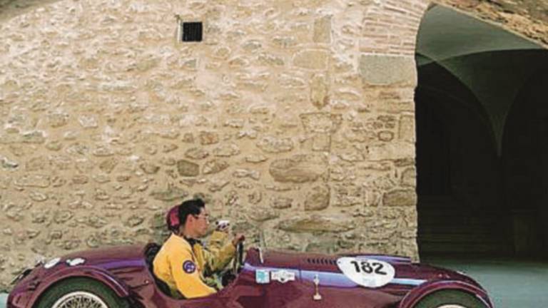 La Mille miglia sfila sul Titano La Mille miglia sfila sul Titano