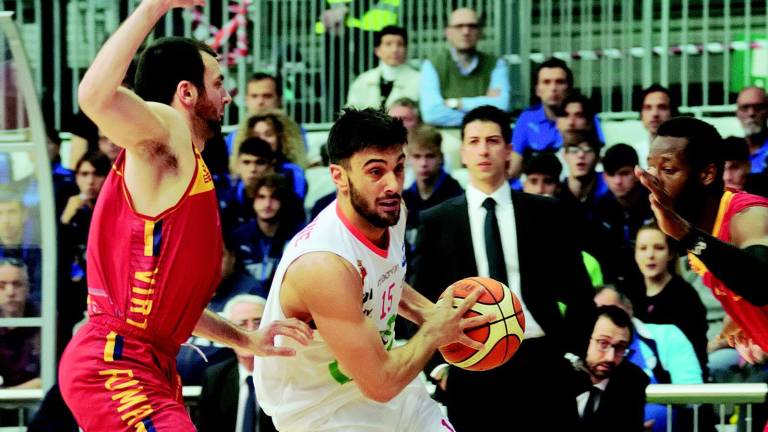 L'OraSì centra il secondo brindisi ai play-off L'OraSì centra il secondo brindisi ai play-off