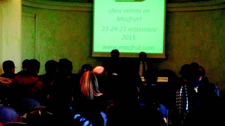 Una delegazione di 35 rappresentanti del Centro e Sud America in visita nel distretto dell'ortofrutta Cesenate Una delegazione di 35 rappresentanti del Centro e Sud America in visita nel distretto dell'ortofrutta Cesenate