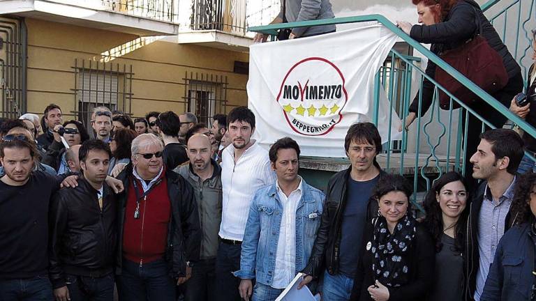Blitz del M5S: Metrò inutile e costoso Blitz del M5S: Metrò inutile e costoso