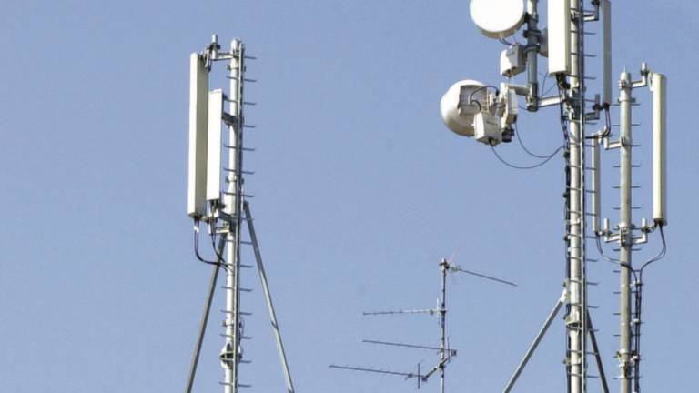 Riccione, telefonia mobile: un regolamento per i ripetitori Riccione, telefonia mobile: un regolamento per i ripetitori