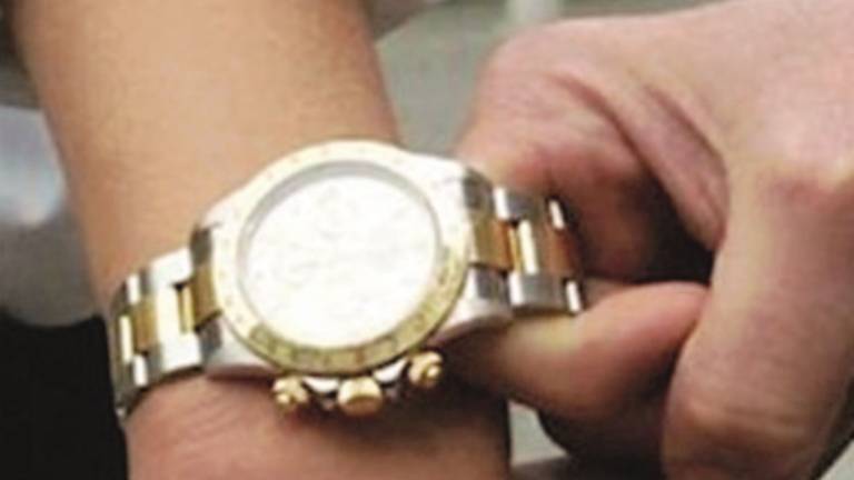 Riccione, la banda dei Rolex finisce in manette Riccione, la banda dei Rolex finisce in manette