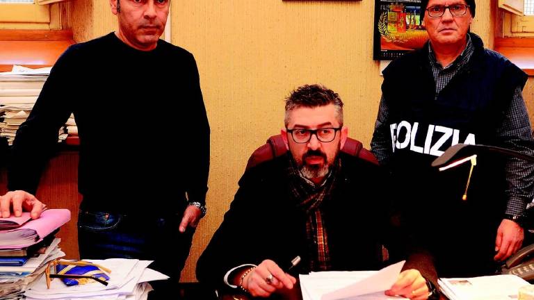 Giro di squillo dall'est, fermata una quarantenne Giro di squillo dall'est, fermata una quarantenne
