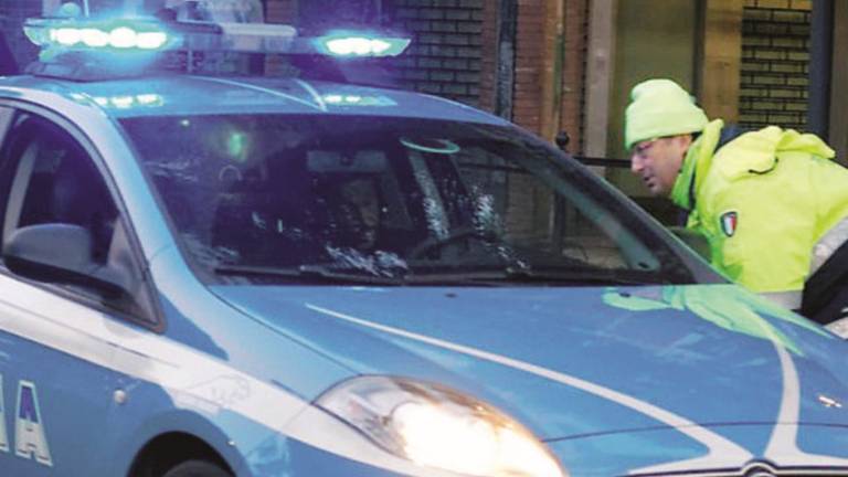 Il questore promette:«Più polizia e controlli nella zona della stazione» Il questore promette:«Più polizia e controlli nella zona della stazione»