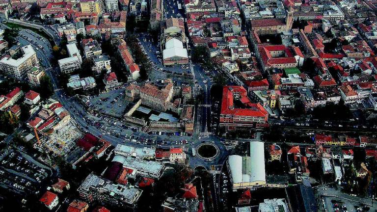 DEVI METTERLA Là Centro storico, 700 parcheggi in più DEVI METTERLA Là Centro storico, 700 parcheggi in più