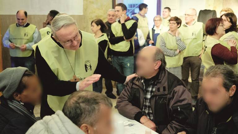 Il vescovo: «Accogliete un povero in casa e trascorrete assieme il giorno di Natale» Il vescovo: «Accogliete un povero in casa e trascorrete assieme il giorno di Natale»