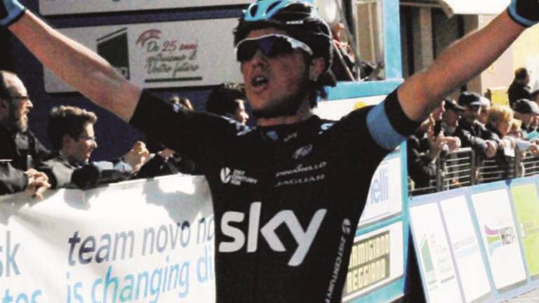 Da Swift a Kennaugh: comanda Sky Da Swift a Kennaugh: comanda Sky