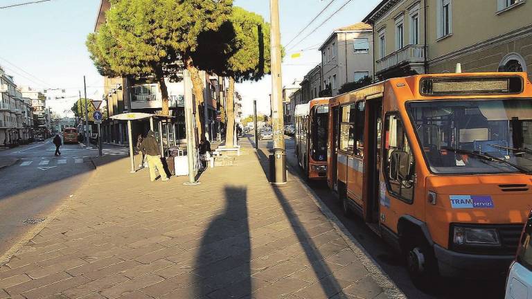 Sul bus senza biglietto o documenti? Start Romagna scatta la foto del viso Sul bus senza biglietto o documenti? Start Romagna scatta la foto del viso