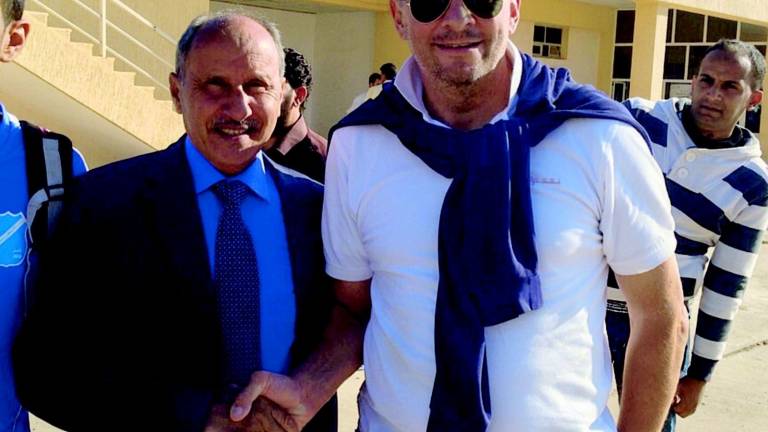 «I miei ex giocatori mi chiedono aiuto per uscire dalla Libia» «I miei ex giocatori mi chiedono aiuto per uscire dalla Libia»