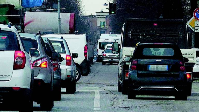 Rotonda tra via Roma e via Tripoli, lunedì si parte Rotonda tra via Roma e via Tripoli, lunedì si parte