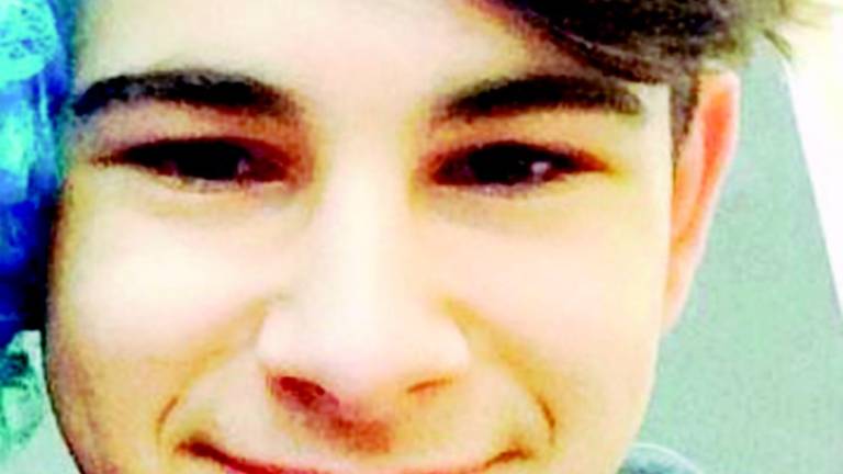 Ucciso a 16 anni da una pasticca Ucciso a 16 anni da una pasticca